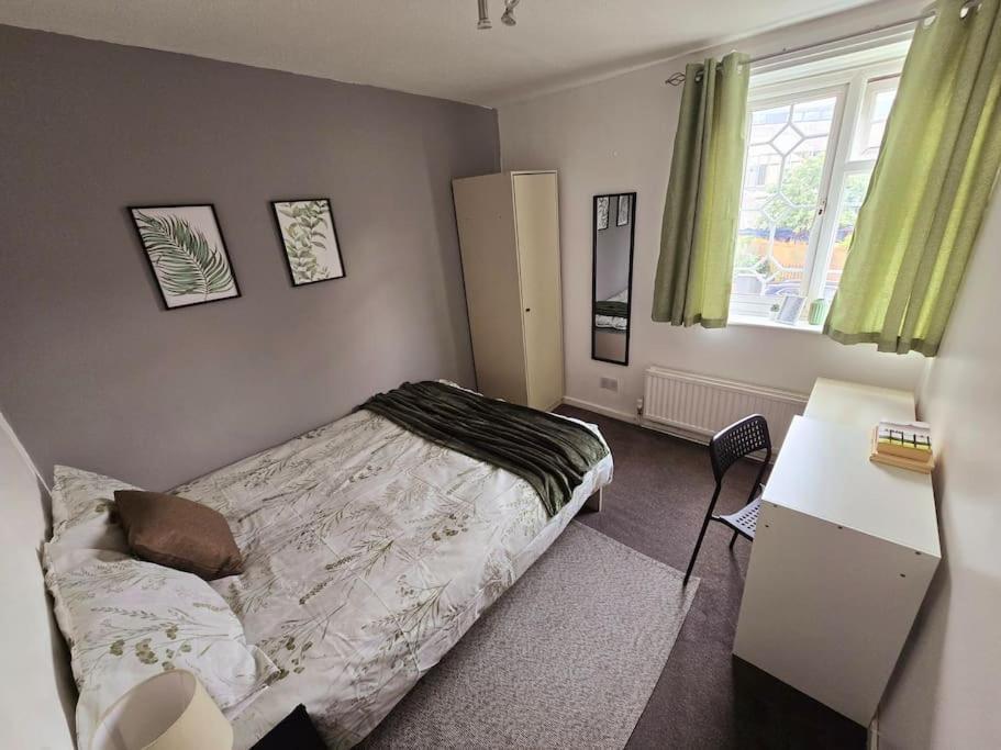 Beautiful Rooms In Prime Location! Londra Dış mekan fotoğraf
